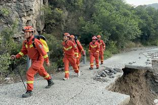 外媒关注？队报：李铁花40万欧成国足主帅，在俱乐部时操纵比赛